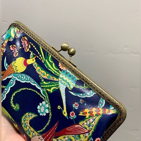 Handsewn Genuine Leather Floral Printed, Kisslock Clutch/Crossbody/Evening bag